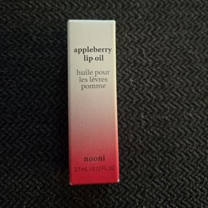 Nooni Appleberry Lip Oil